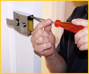 Exclusive Locksmith Service Reston, VA 703-570-4213 Exclusive Locksmith Service Reston, VA 703-570-4213 - 10-lock-smiths